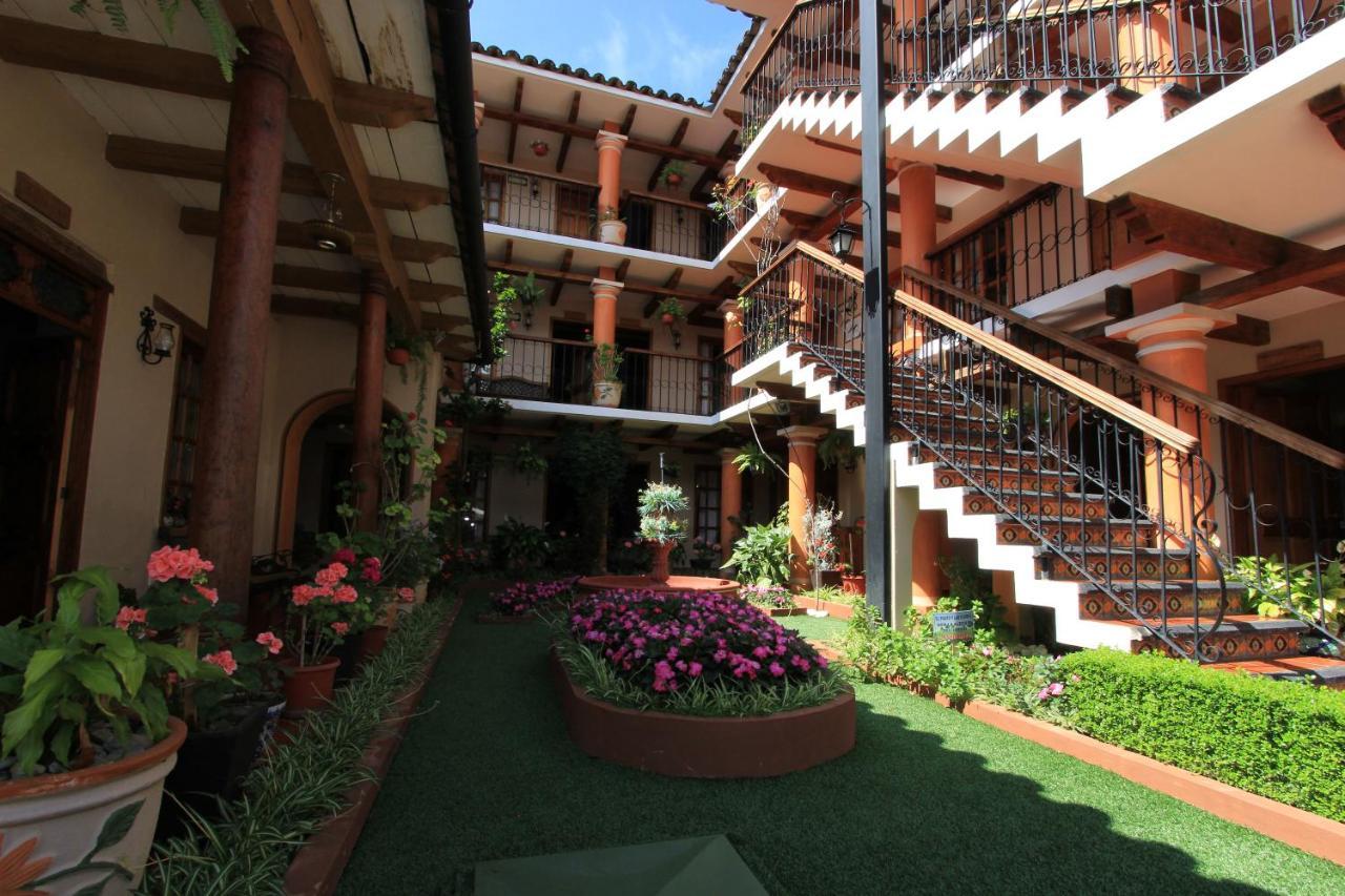 Hotel La Casa De Mama Сан-Крістобаль-де-лас-Касас Екстер'єр фото